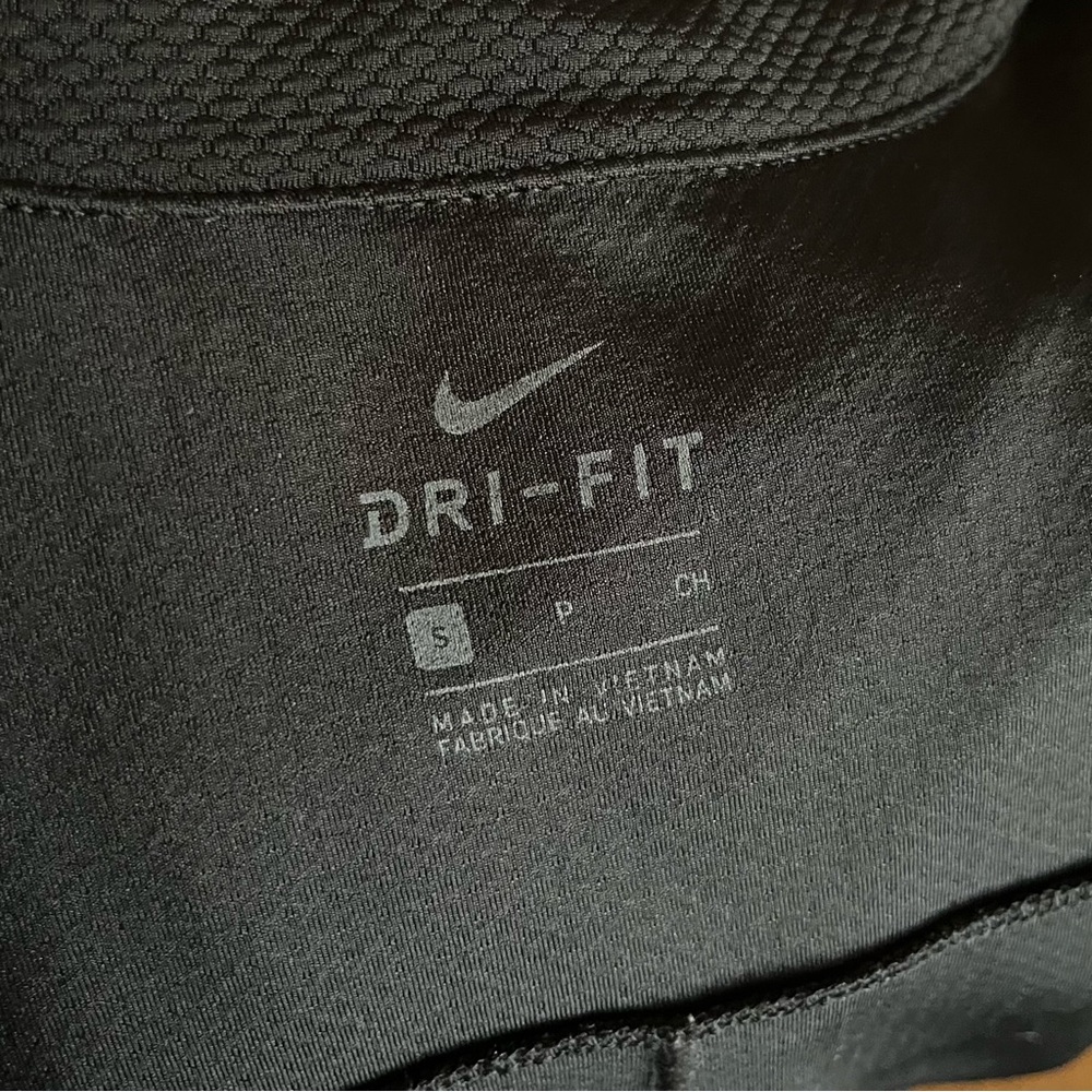 Nike Running Jacket - image 6